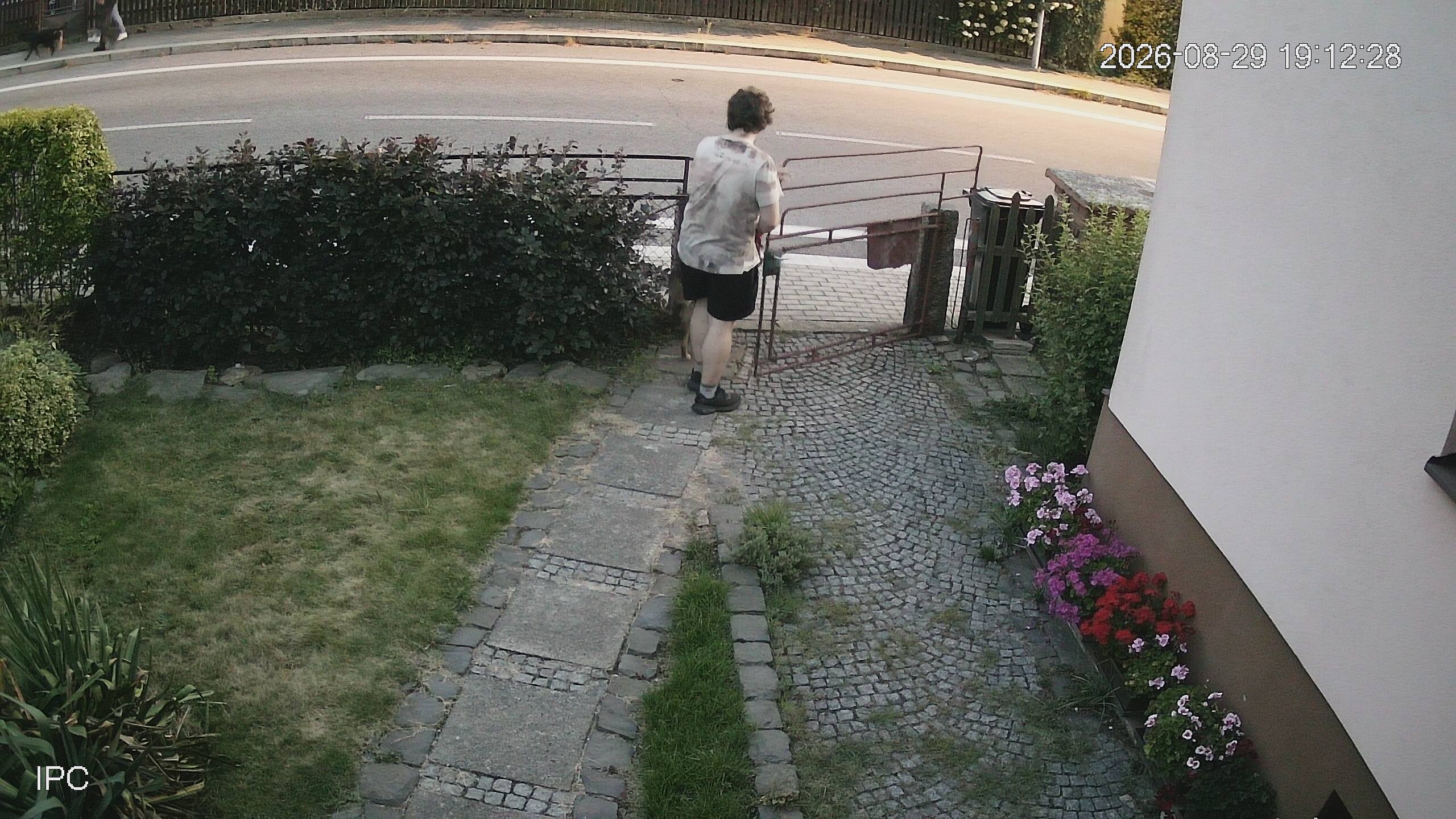 Capture
